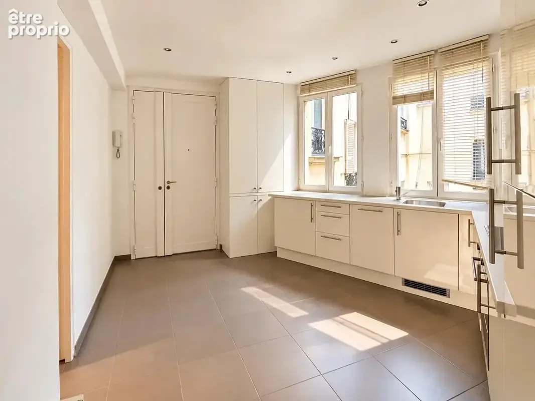 Paris 17ᵉ – villa niel  élégant 2 pièces haussmannien de 48 m² - photo 7