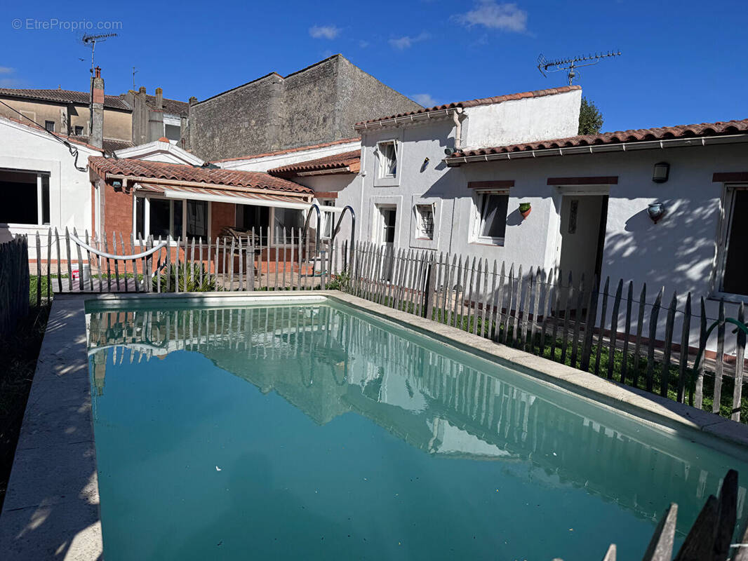 Maison à SAINT-CIERS-SUR-GIRONDE