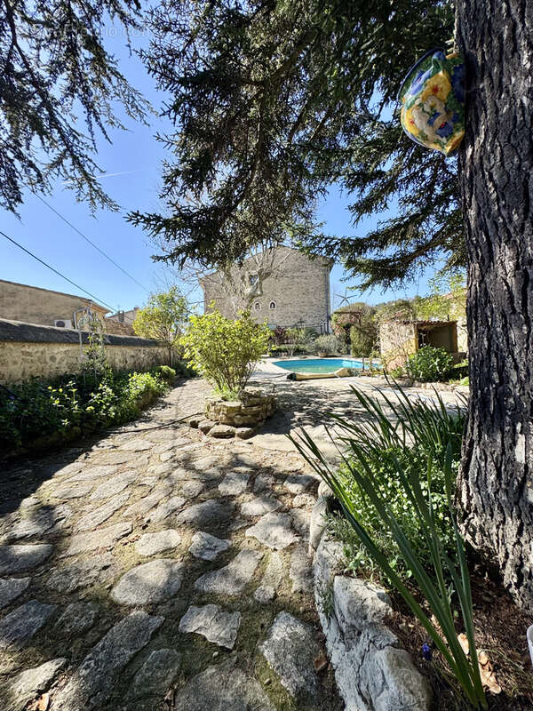 Maison à SAINT-MARTIN-DE-CASTILLON