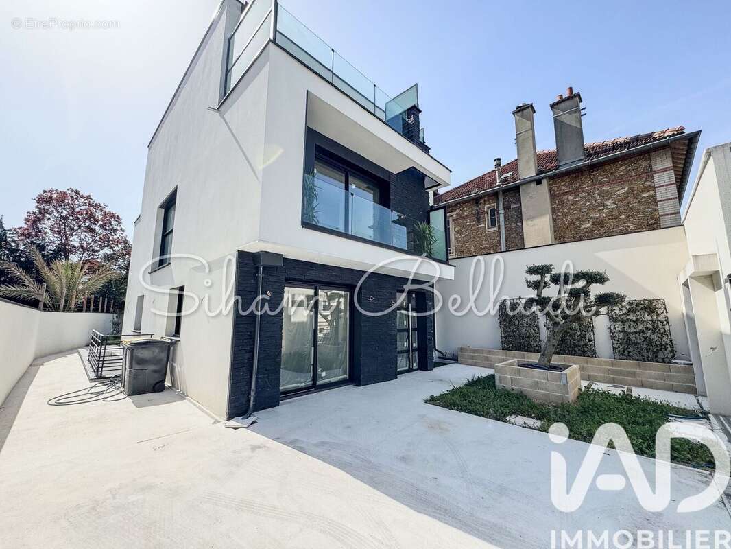 Photo 3 - Maison à SAINT-MAUR-DES-FOSSES