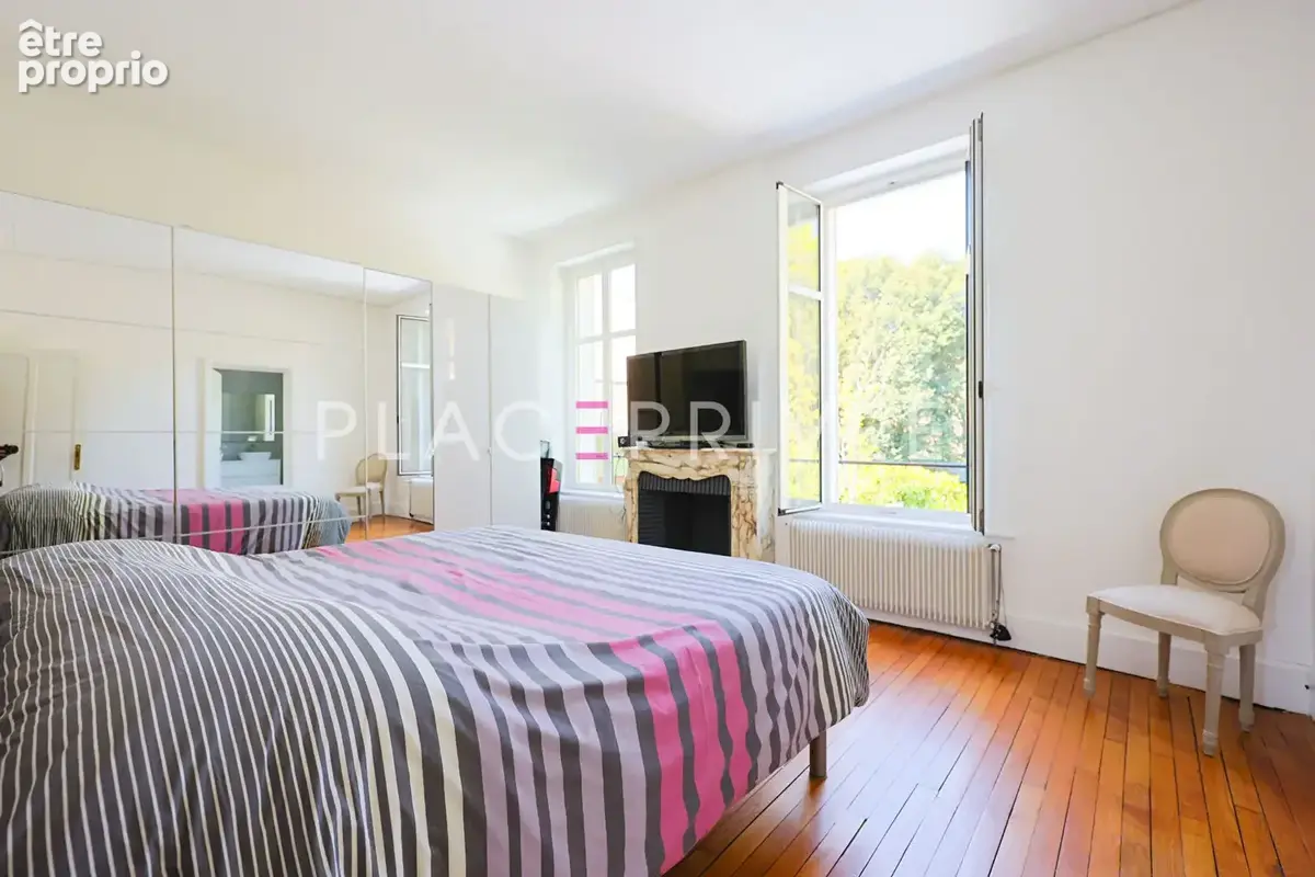 Maison Bourgeoise avec garage - photo 10