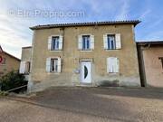 Maison à VERGOIGNAN