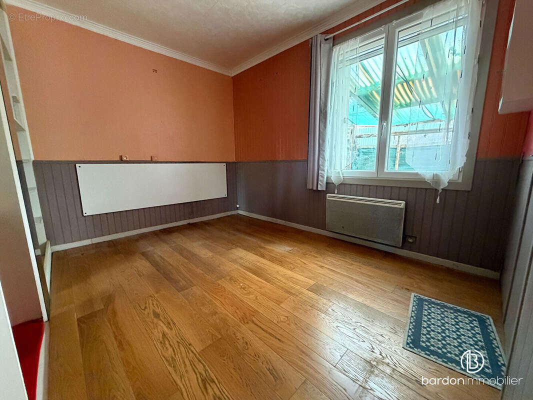 Maison 4 pièces - 55 m² - centre bourg St-Étienne de Mer-Morte - photo 7
