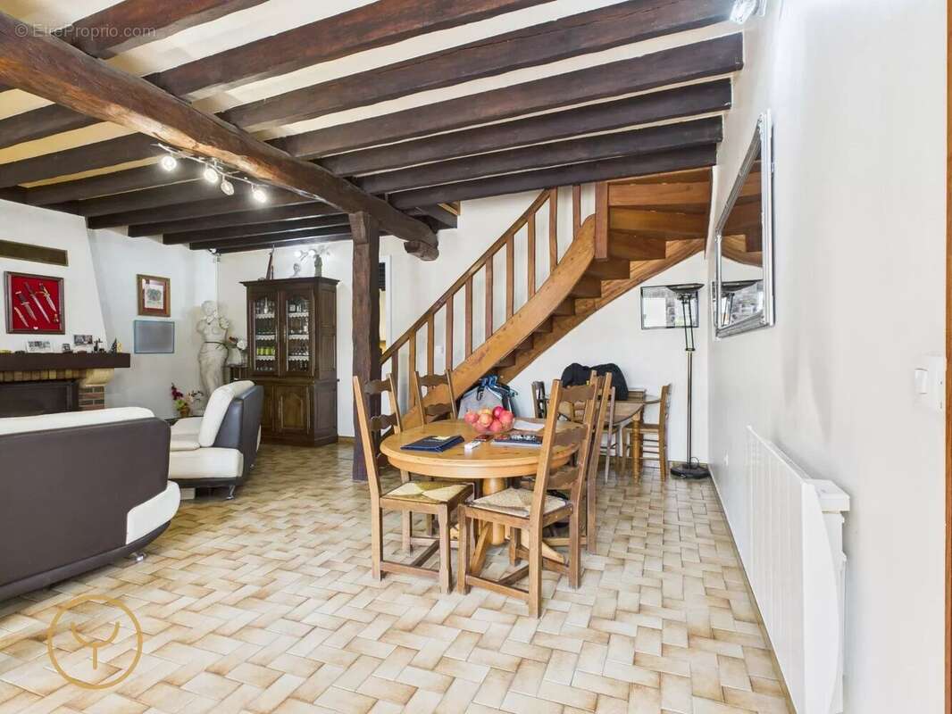 Maison à SAINT-NICOLAS-LA-CHAPELLE