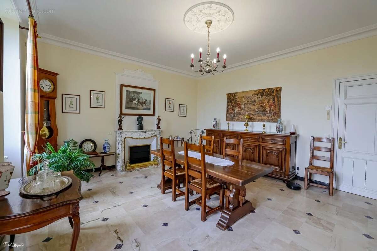 Maison à LE BARP