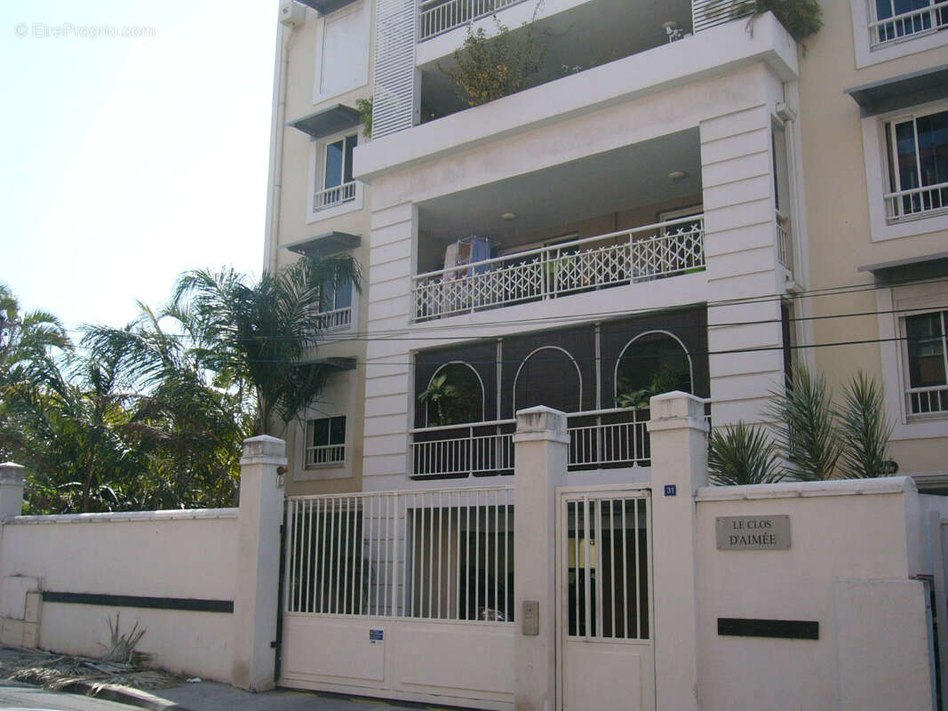 Apt. t3 st denis  de 71 m² - photo 2