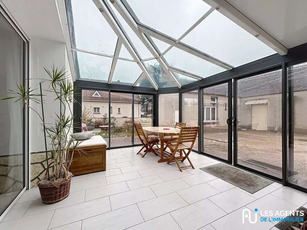 Maison à SAINT-HILAIRE-SAINT-MESMIN