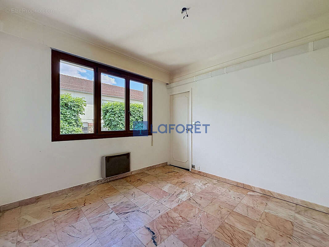 Appartement à SAVIGNY-SUR-ORGE