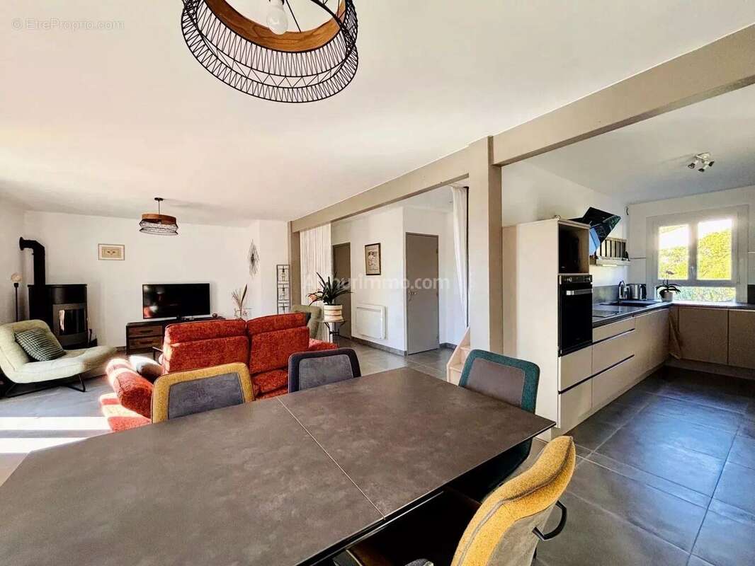 Maison à SARROLA-CARCOPINO