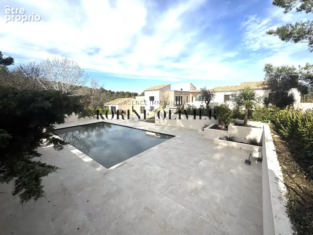 NORD d’Aix-en-Provence Maison de plain-pied avec dépendances et piscine - photo 13
