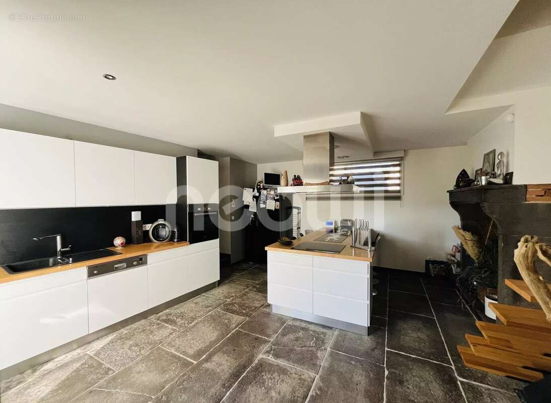 Maison à BEAUREGARD-VENDON