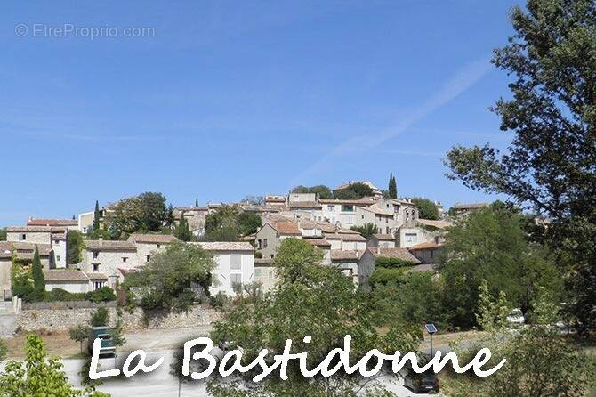 Terrain à LA BASTIDONNE