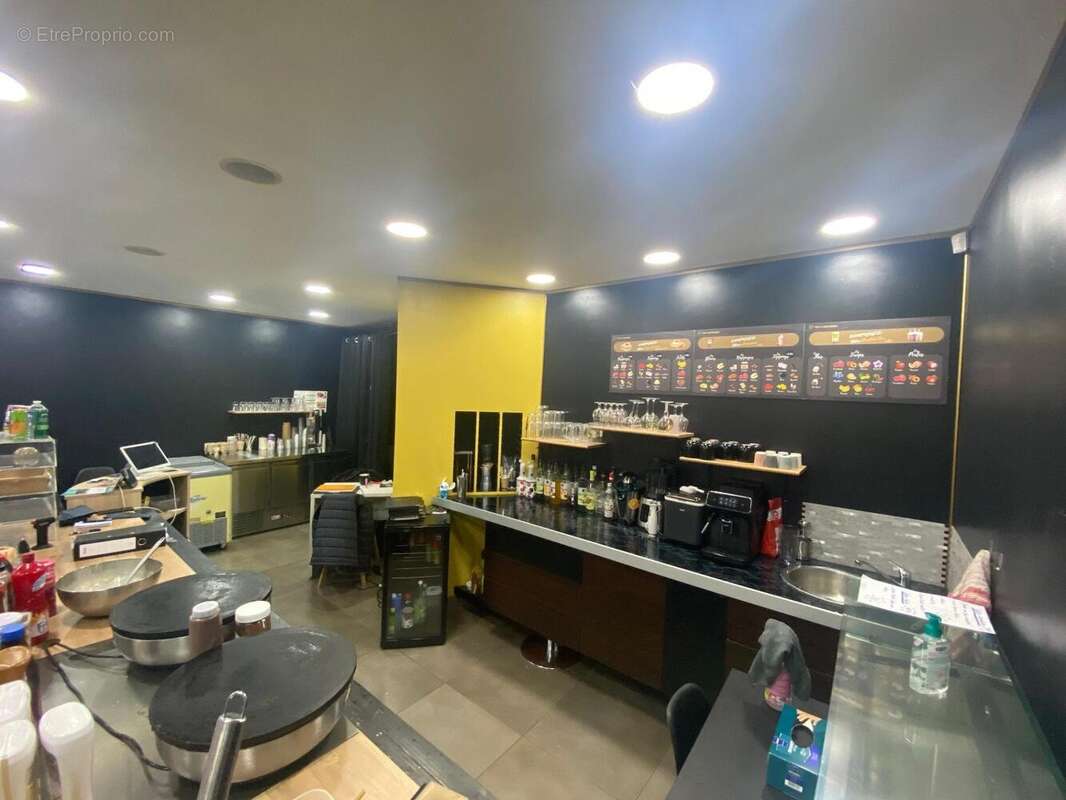 Photo 2 - Commerce à LOOS-EN-GOHELLE