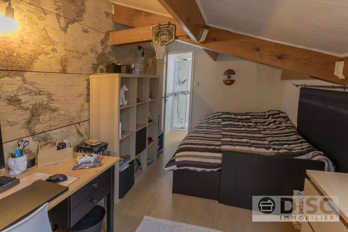 Spacieuse maison en pierre sur les hauteurs de Saint-Antonin-Noble-Val - photo 13