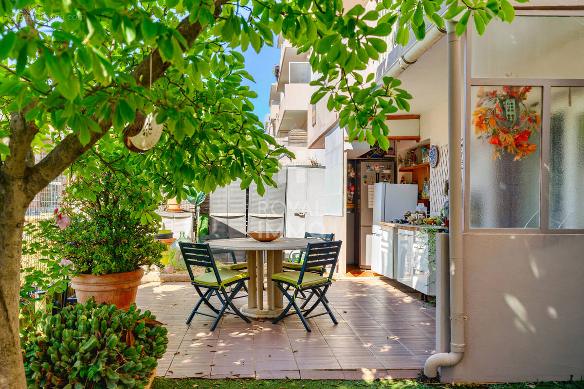 Appartement à LE PRADET