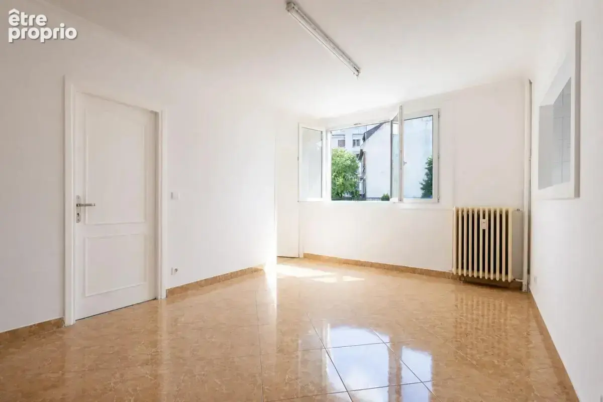 Appartement de 3 pièces de 50 m² à Aubervilliers - photo 2