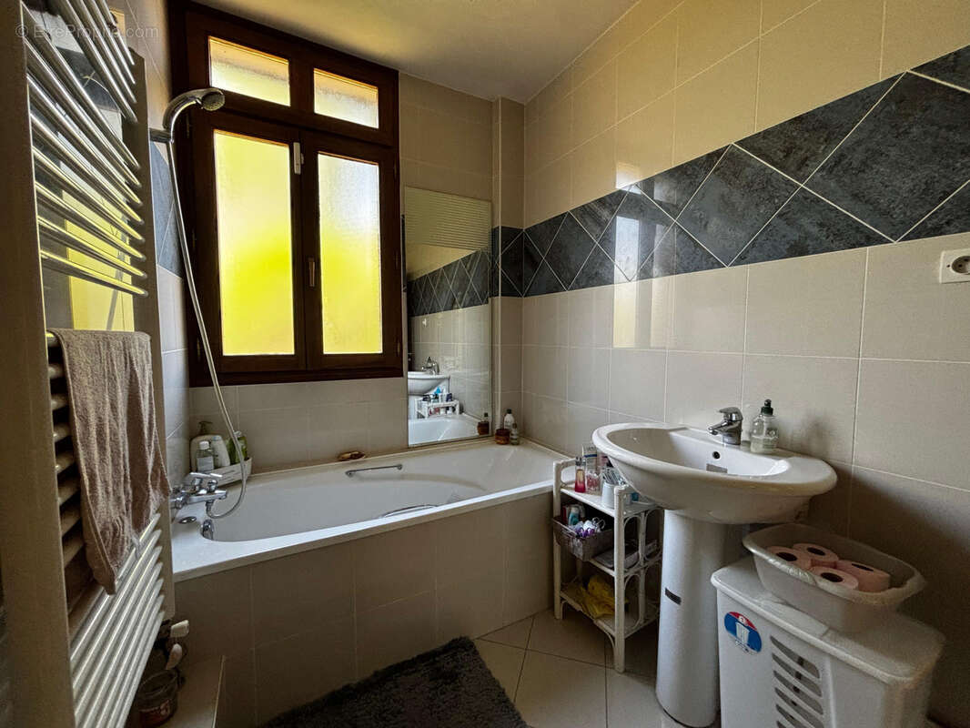 Maison à DRANCY