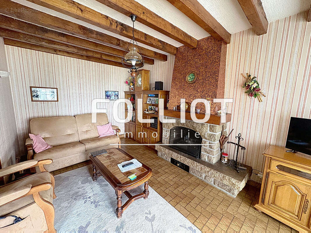 A VENDRE, Maison de Caractère en Pierre - photo 2