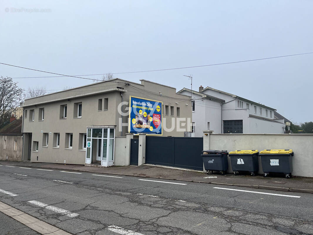 Appartement à MONTCEAU-LES-MINES