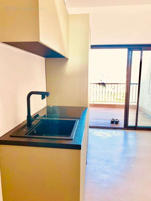 Appartement à COGOLIN