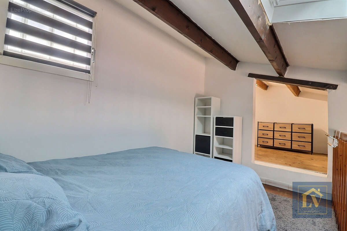 Appartement à PEZILLA-LA-RIVIERE