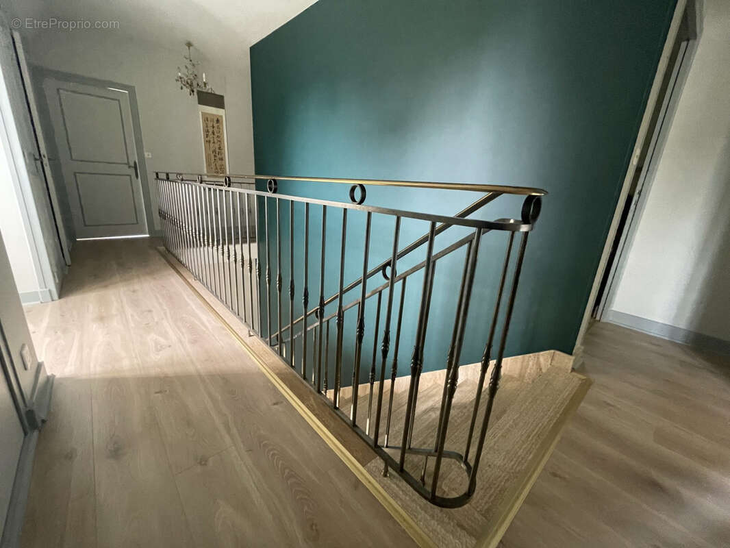 Maison à COULOUNIEIX-CHAMIERS