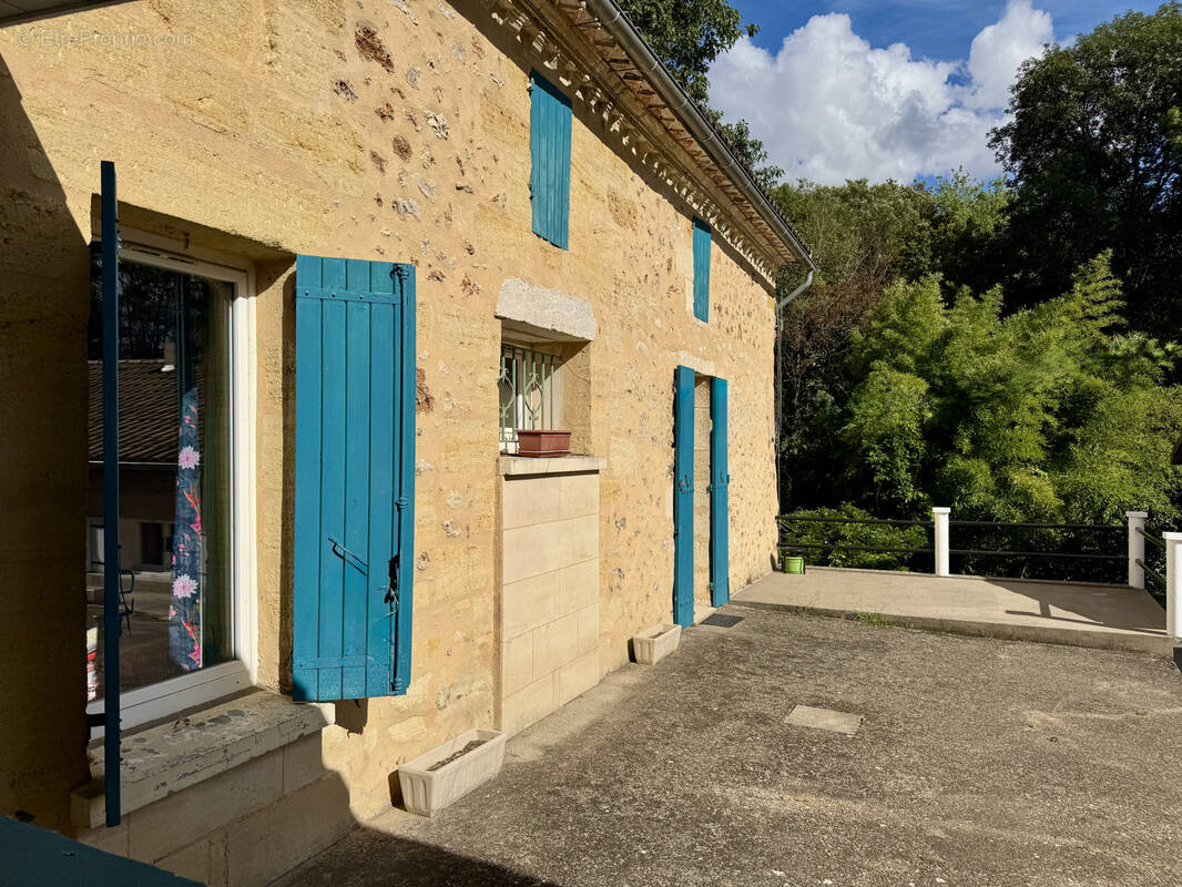 Maison à CASTILLON-LA-BATAILLE