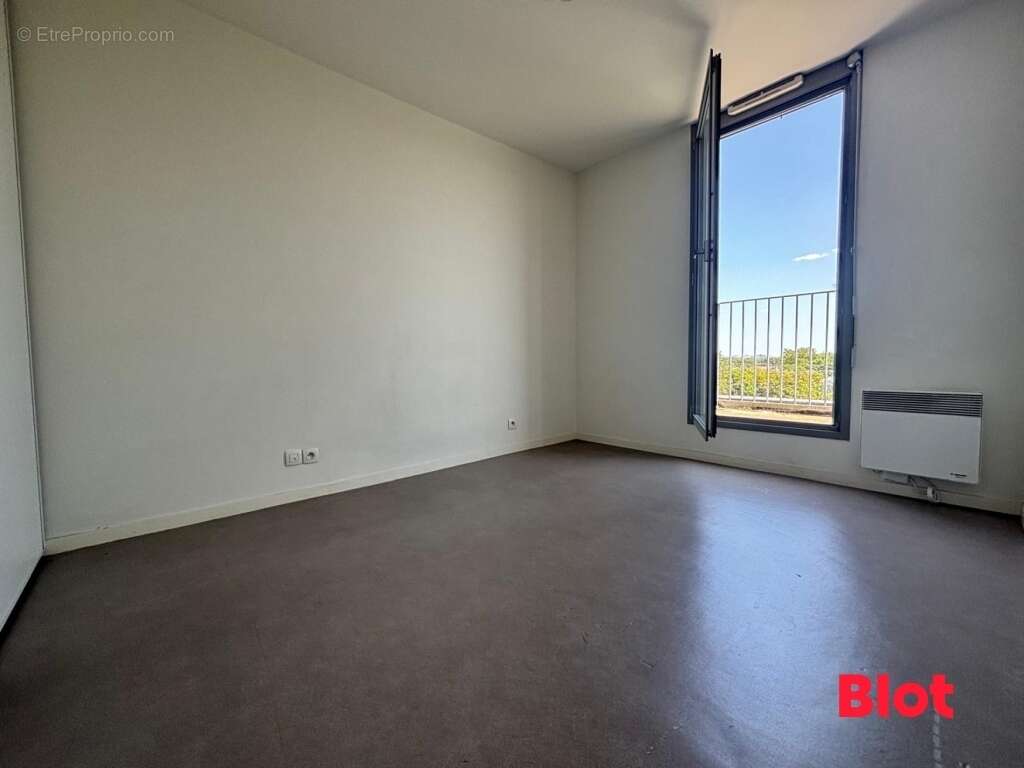 Appartement à SAINT-JACQUES-DE-LA-LANDE