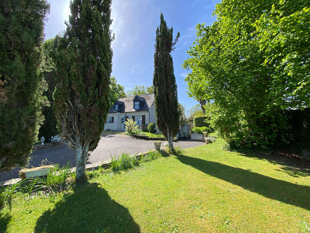 Maison à MINIAC-MORVAN