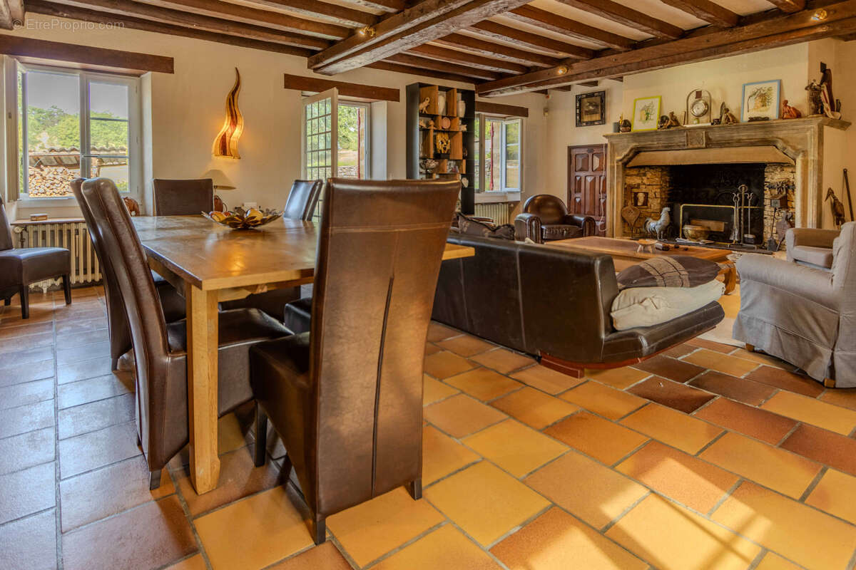 Maison à SARLAT-LA-CANEDA