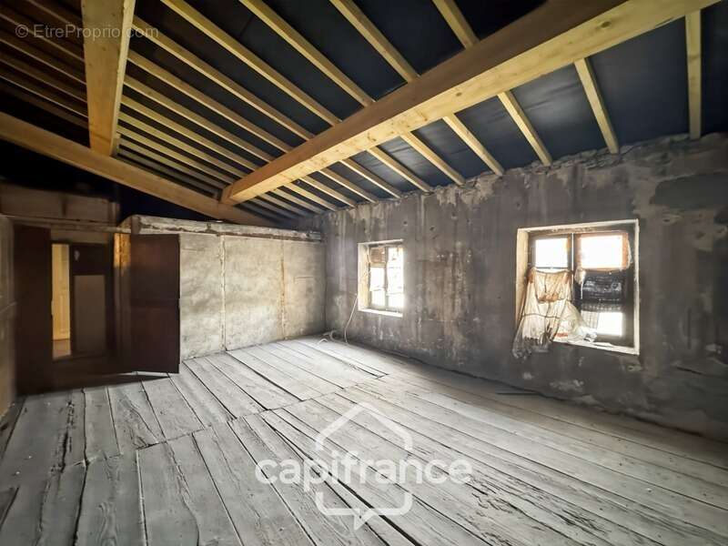 Maison à SAINT-VALLIER