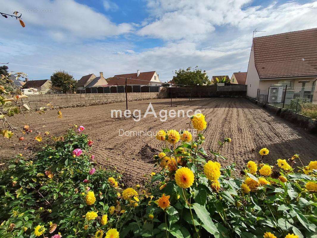 Maison à SAINT-MARS-D&#039;OUTILLE