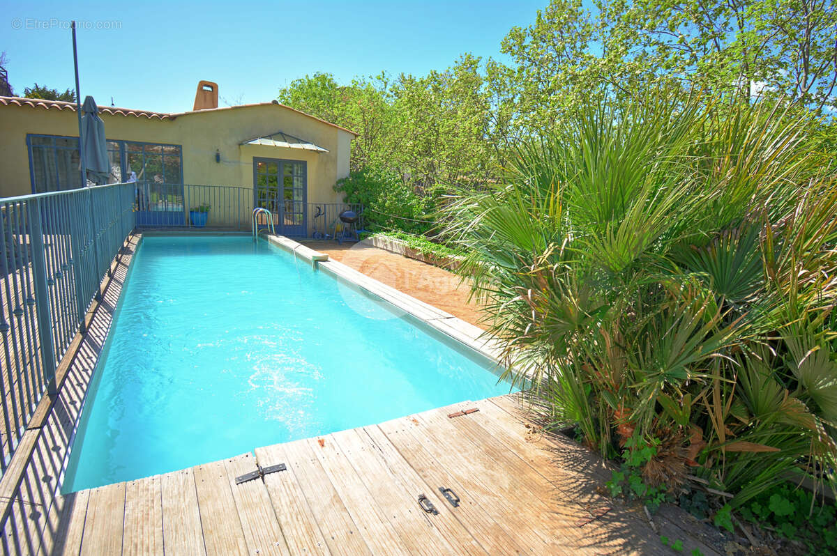 Coup de cœur à Montauroux : Superbe bas de maison de 93 m2 avec piscine privative et dépendance - photo 18