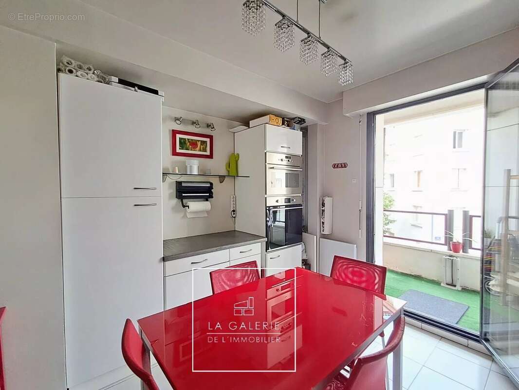 Appartement à LE KREMLIN-BICETRE