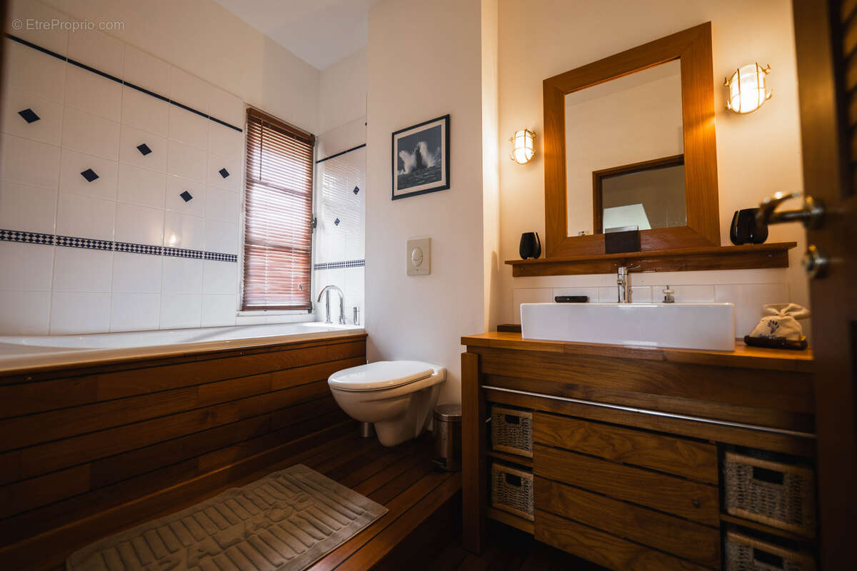 Maison à LE POULIGUEN