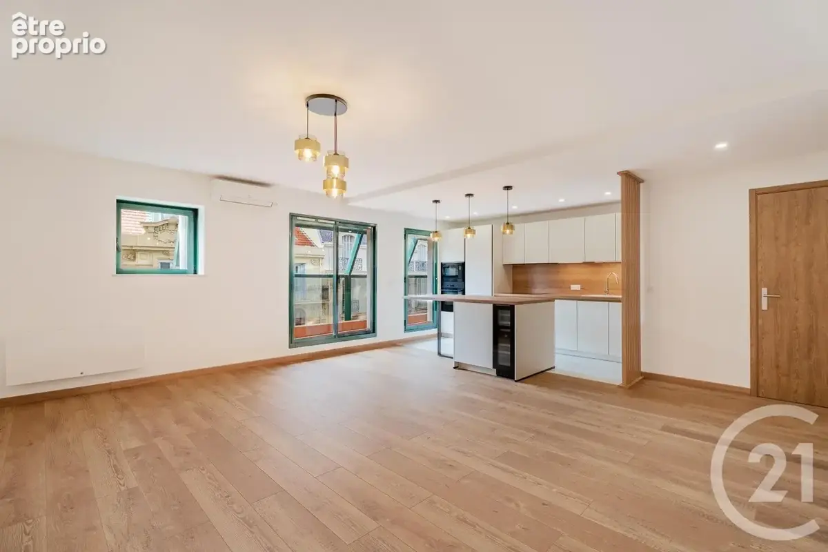 Appartement 4 pièces 90 m² à vendre à Nice (06000) - photo 2