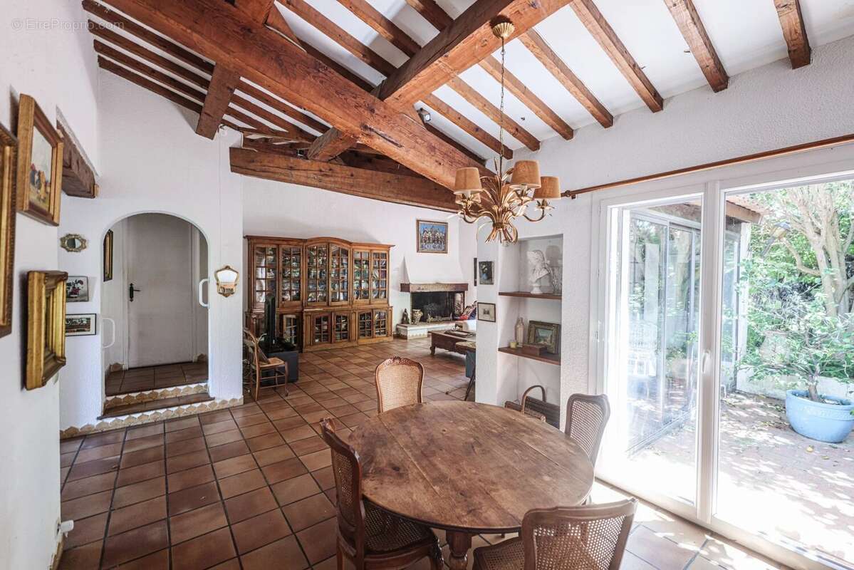 Maison à MARSEILLE-8E
