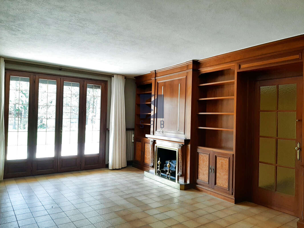 Maison à LE CHEYLARD