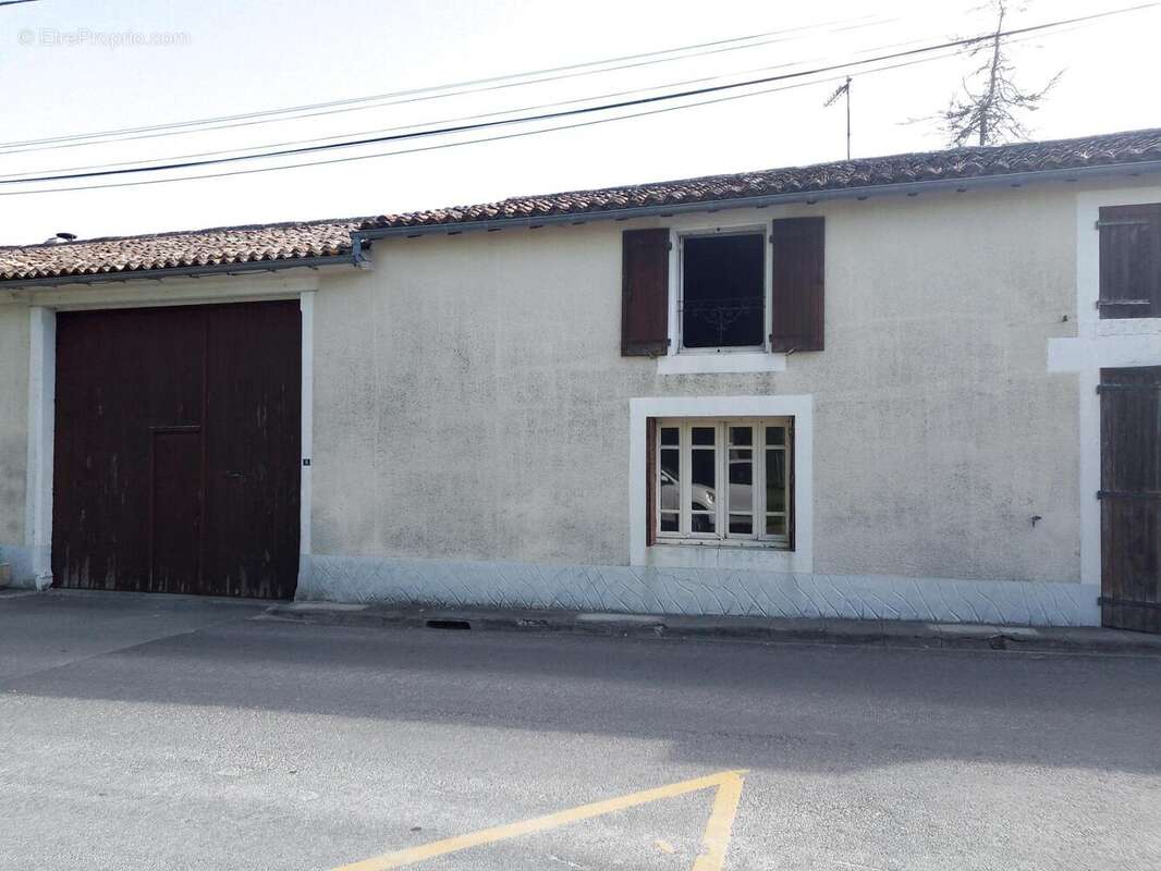 Appartement à CIERZAC