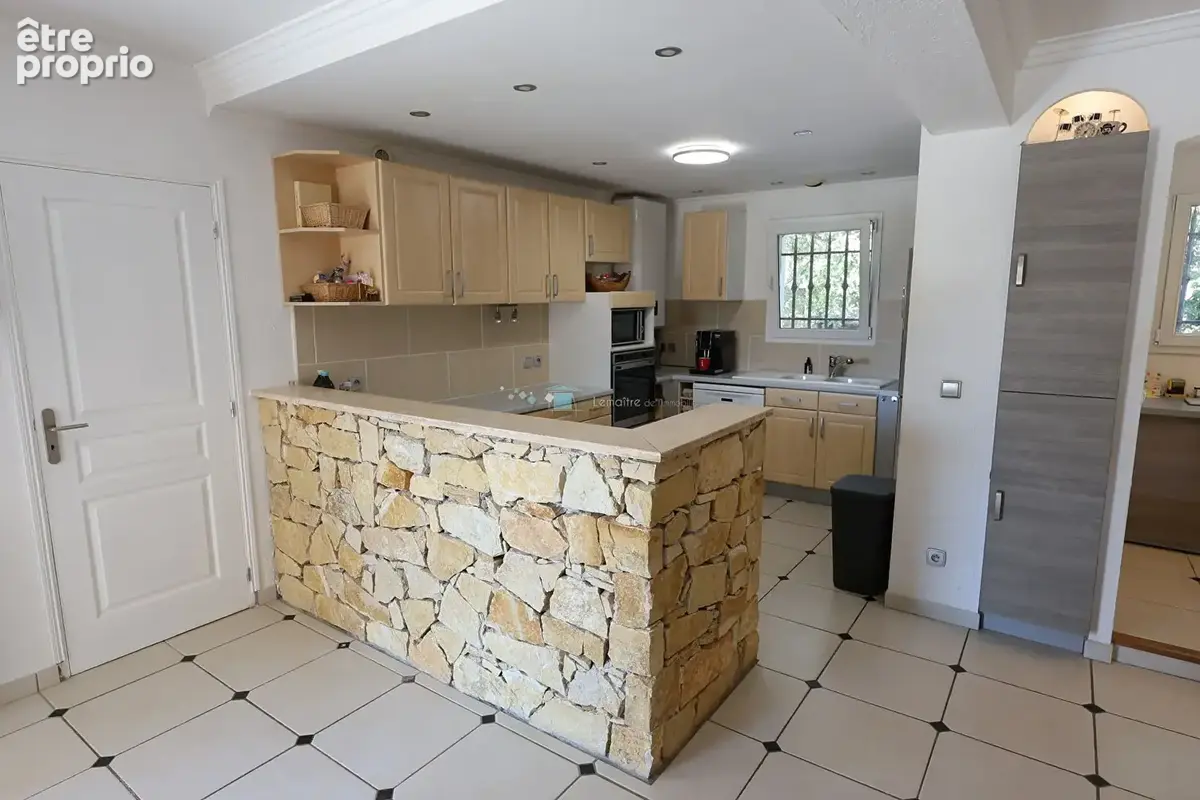 Villa Saint Cezaire Sur Siagne 170 m² avec terrain 1523 m² et piscine - photo 10