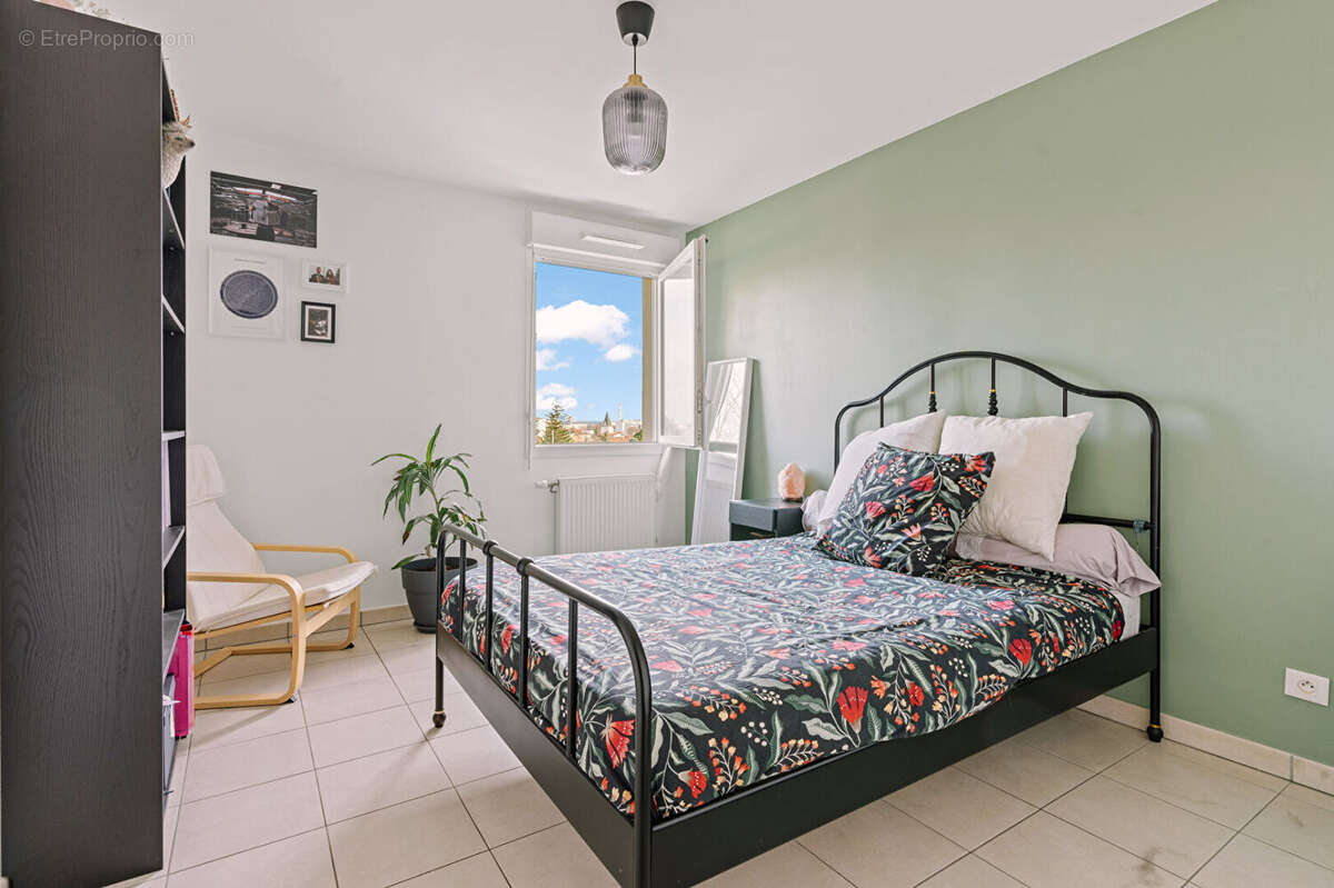 Appartement à VENISSIEUX