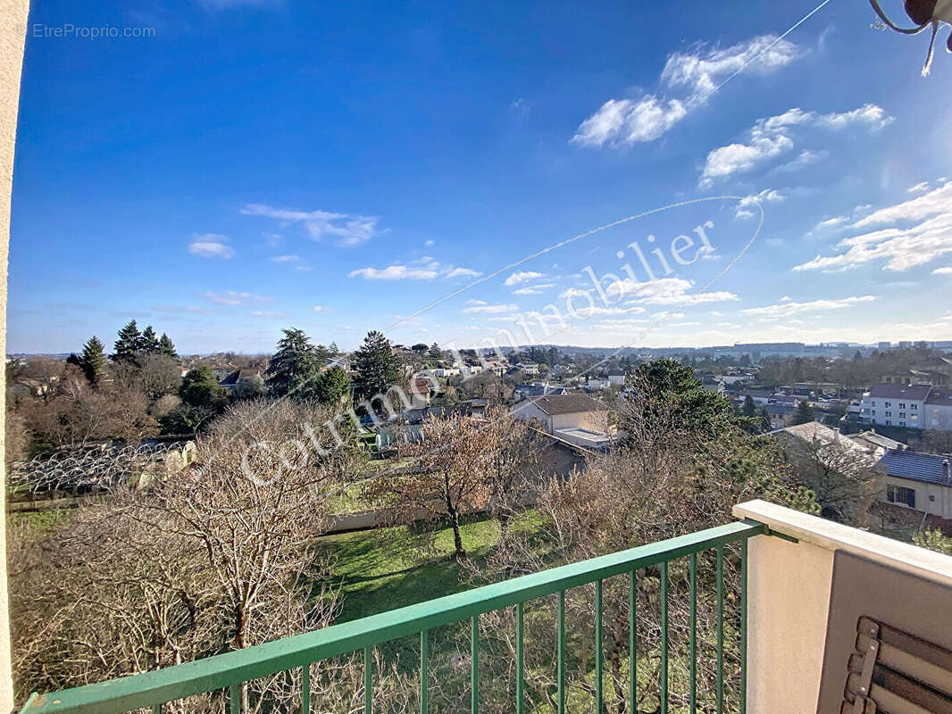 Appartement à SAINT-PRIEST