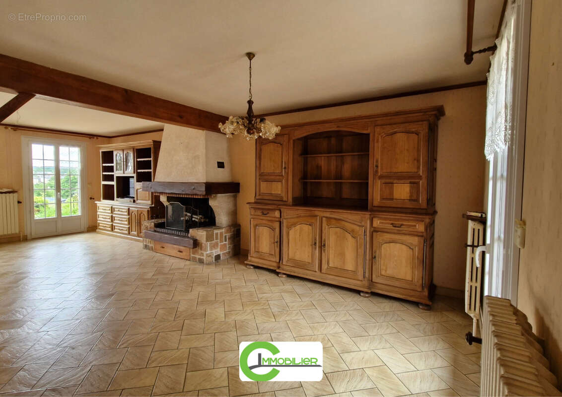 Maison à VIBRAYE