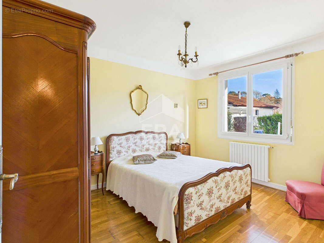Maison à vendre à Anglet - Quartier calme et résidentiel - photo 6