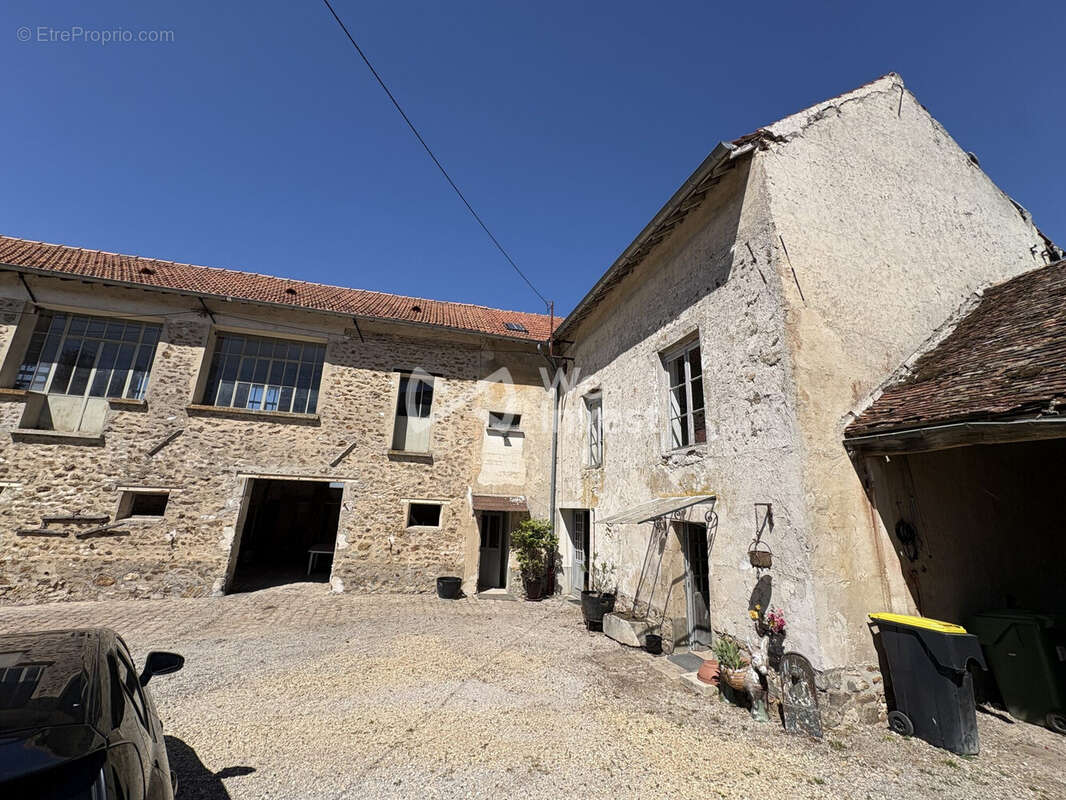 Maison à LIZY-SUR-OURCQ