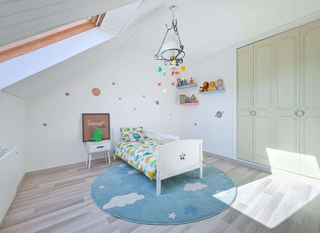 Maison à LA VERPILLIERE