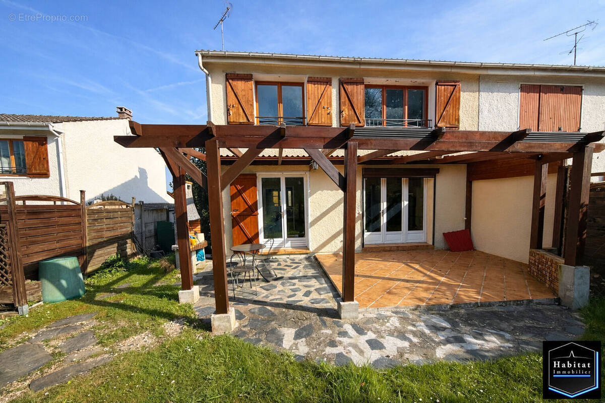Maison à DAMMARTIN-EN-GOELE