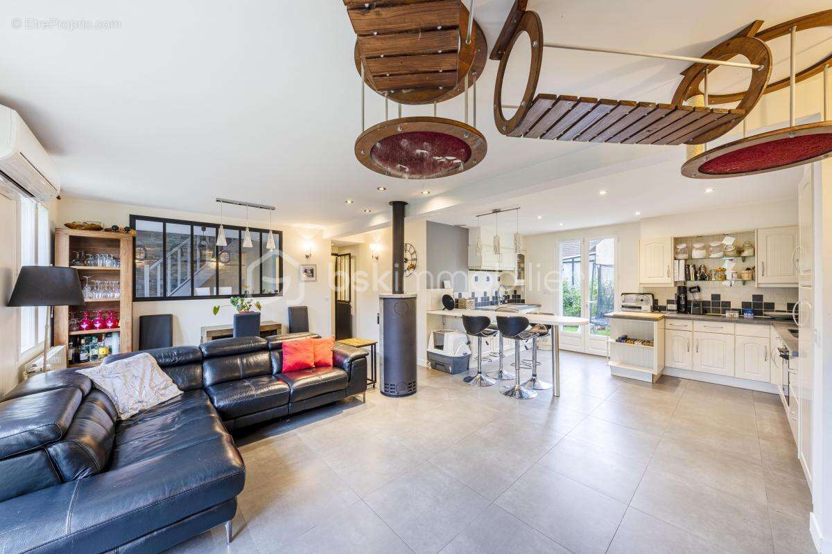 Maison à CONFLANS-SAINTE-HONORINE