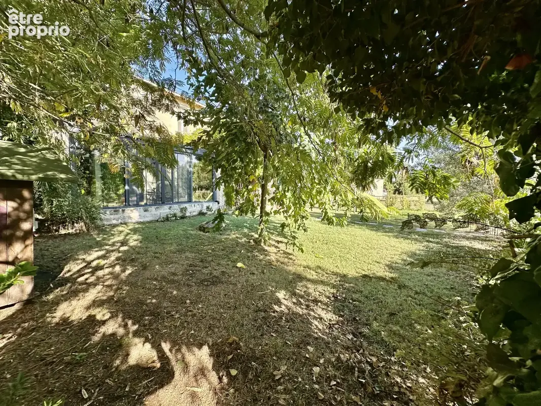 Arles (13)  Pont de Crau : Somptueuse Maison de Maître XIX ème de 280 m2 sur 2600 m2 de terrain - photo 25