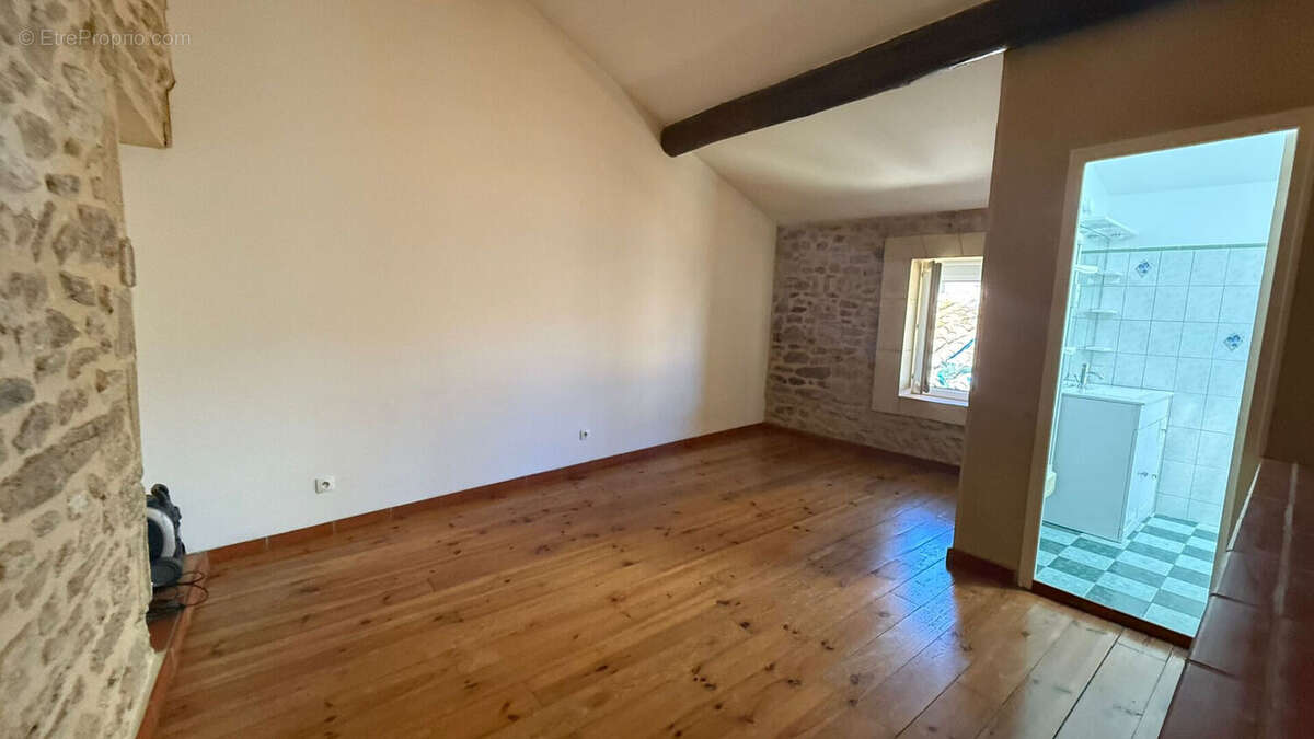 Maison de village en pierre apparente, Sernhac - photo 7